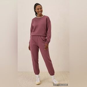 Pact Sweatshirt Cut Out Back Size M